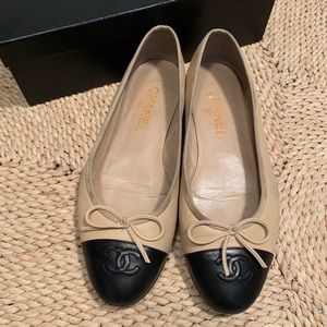 Chanel ballerinas
